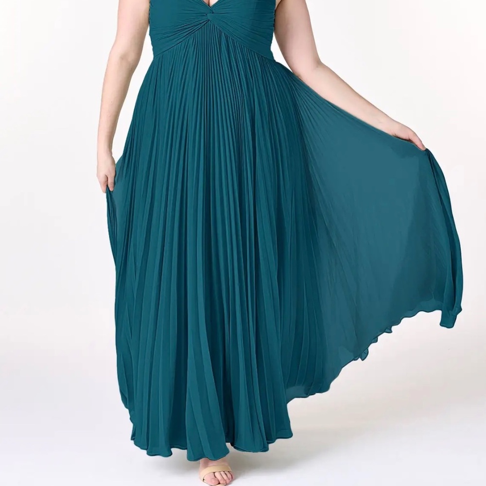NWT - AZAZIE Raychelle Sz A18 Ink Blue Chiffon Bridesmaid Dress - Picture 5 of 15